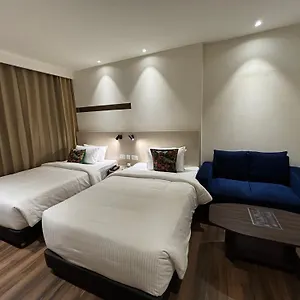 4* فندق Presidency Airport